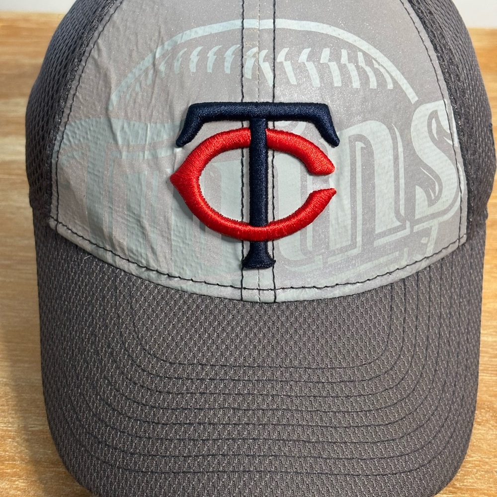 New Era‎  Youth Twins Baseball Cap with Red Logo